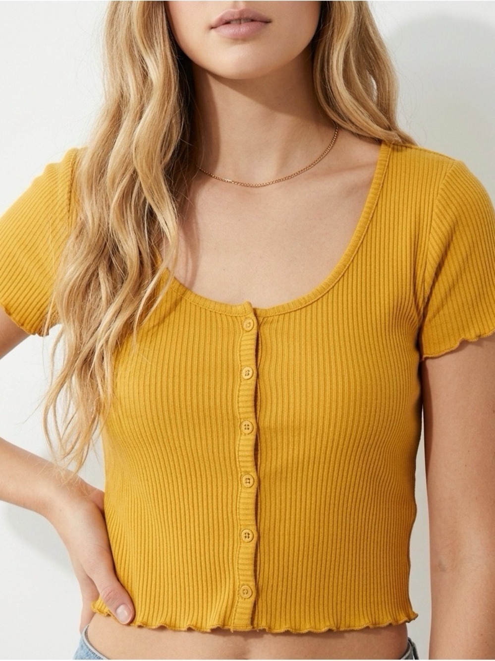 Colsie Lettuce Hem Mustard Crop Top Junior's Size M